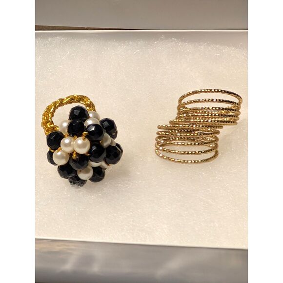 other Jewelry - Vintage Handmade Crocheted Band Ring with a Vintage Scarf Ring